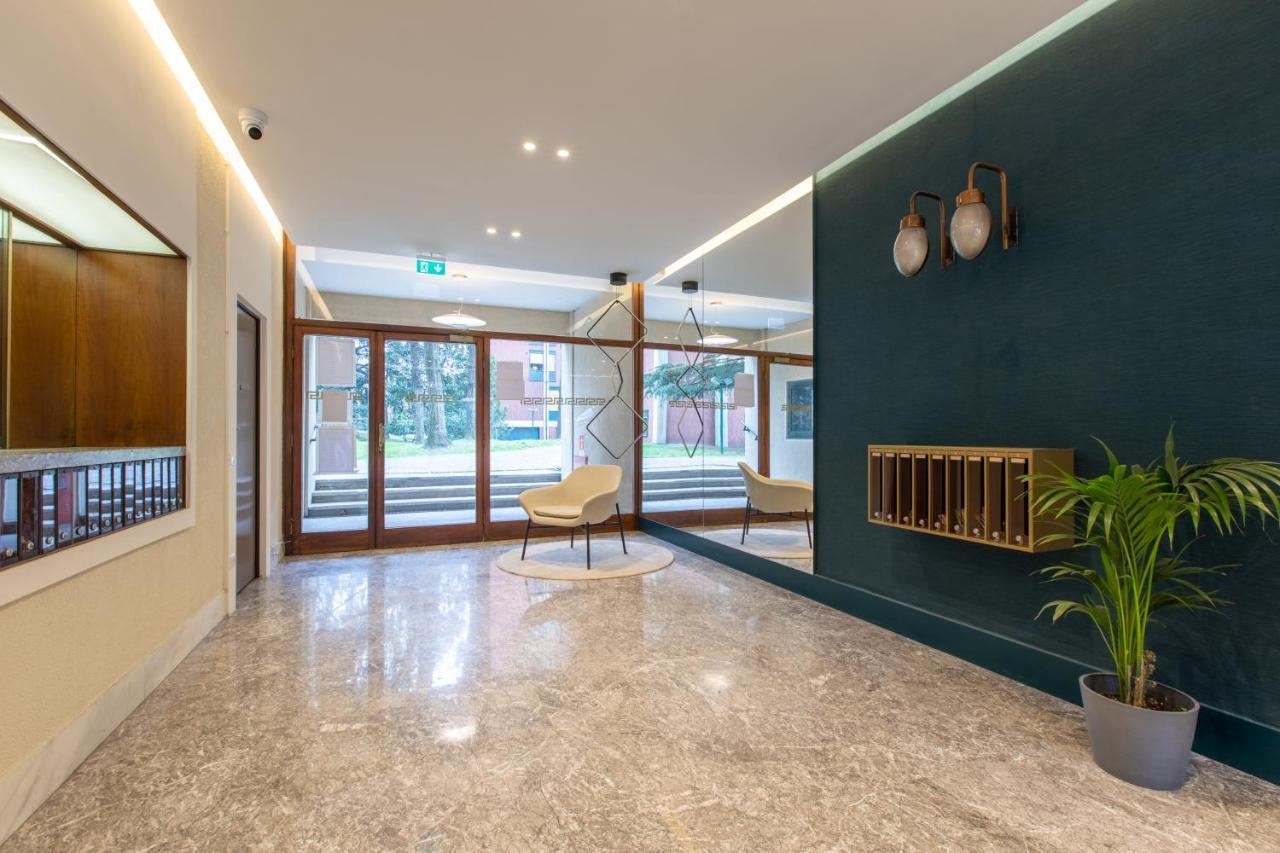 Daplace - Portaluppi Apartment Milaan Buitenkant foto